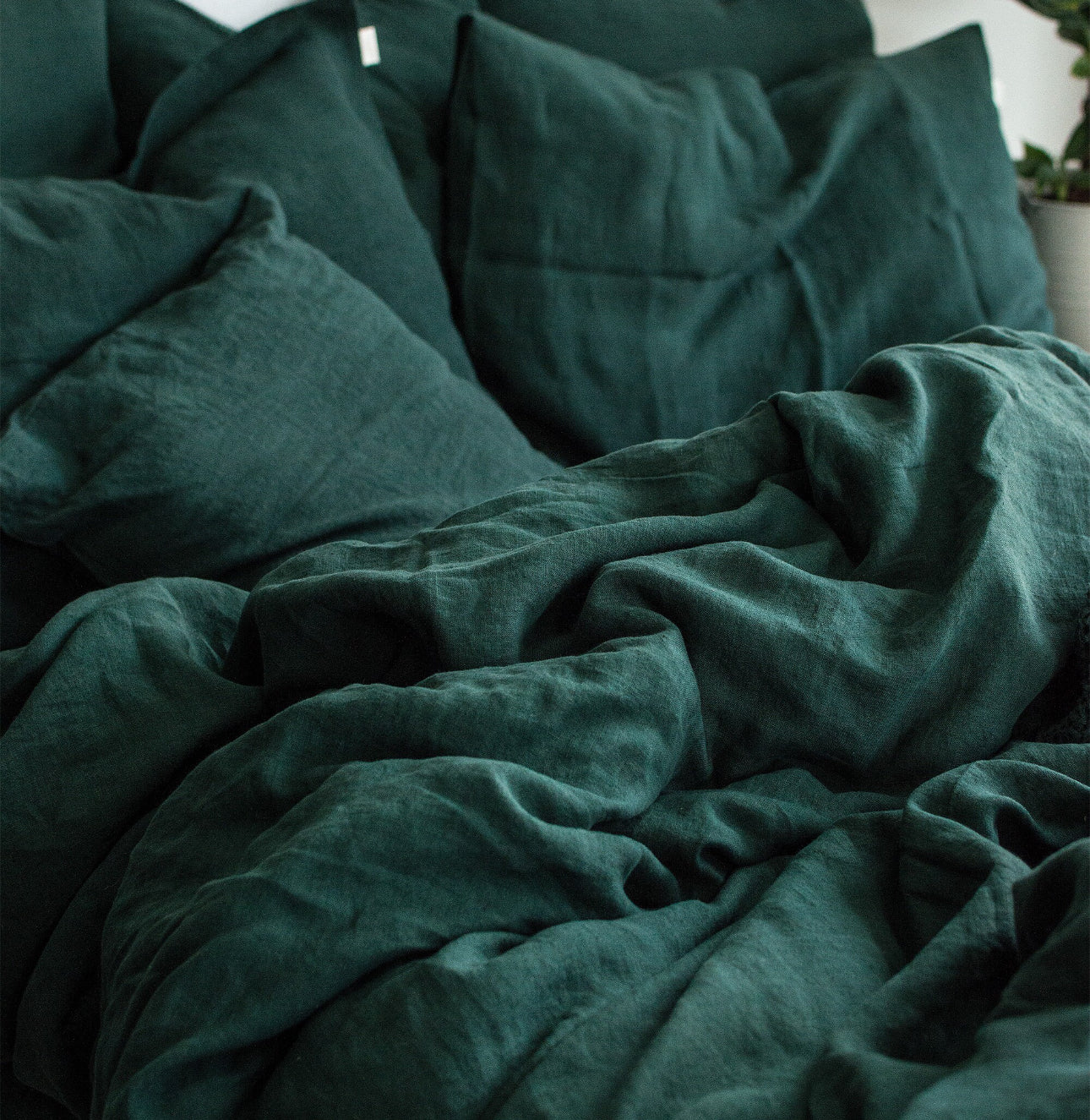 Linen Bedding set in Jungle Green